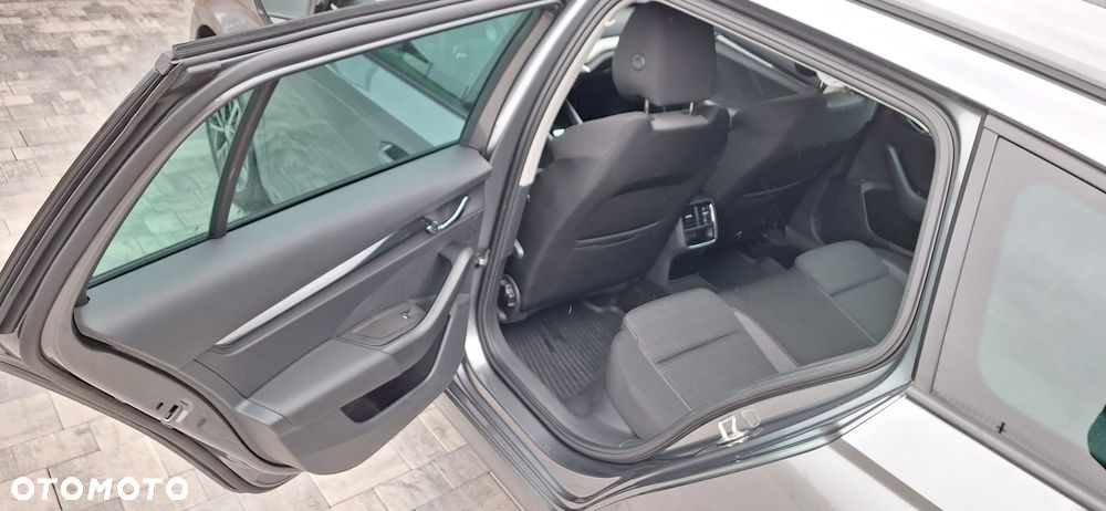 Skoda Octavia 1.5 TSI e-TEC DSG Ambition - 16