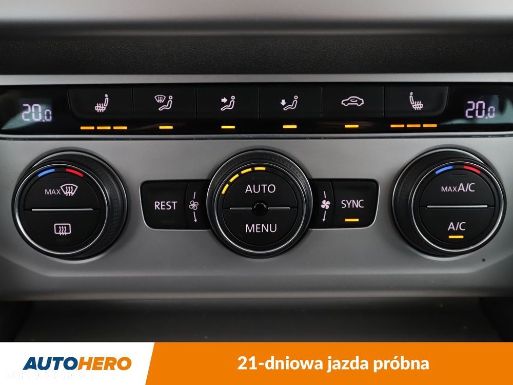 Volkswagen Passat 1.4 TSI BMT ACT Comfortline - 25