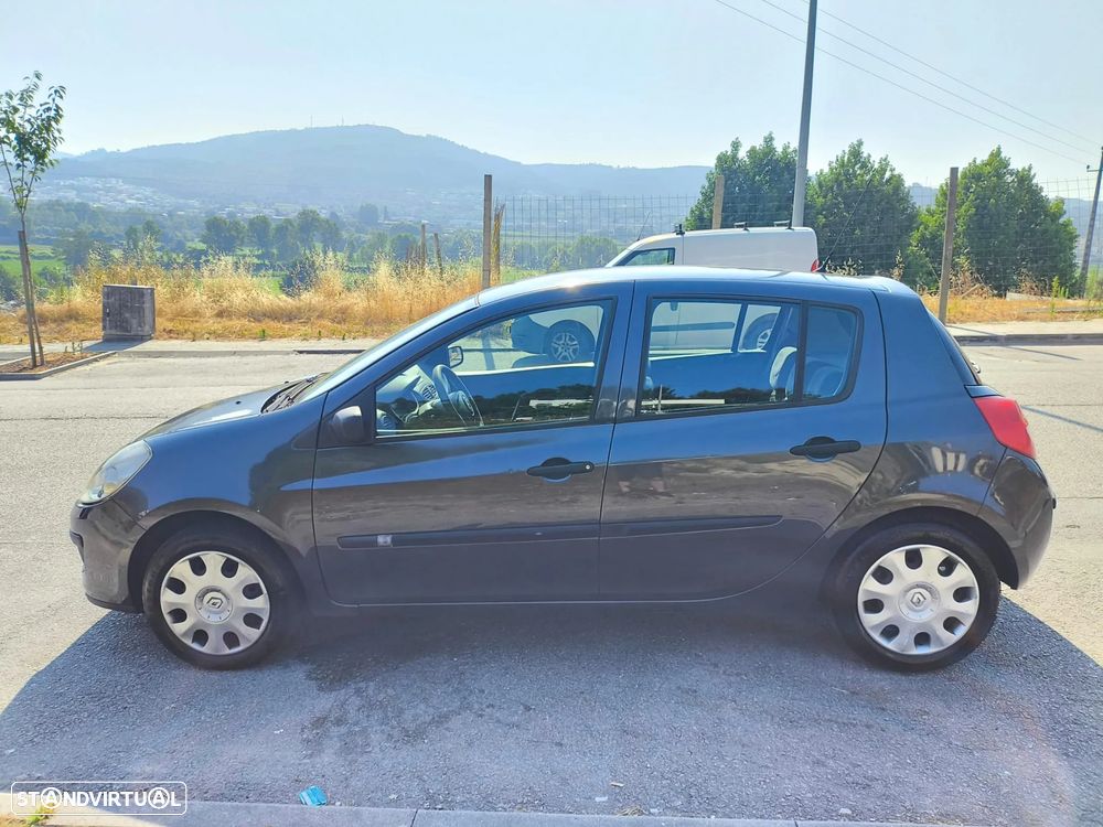 Renault Clio 1.5 dCi Pack - 23