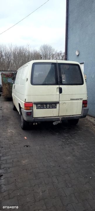Volkswagen T4 na części 2,4 Diesel - 1