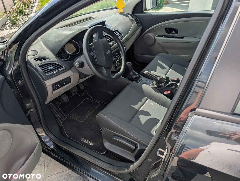 Renault Megane 1.6 16V Expression - 13