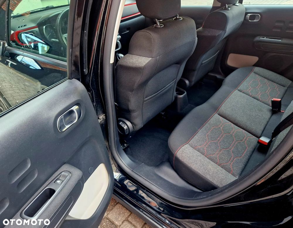 Citroën C3 1.2 PureTech Shine S&S EAT6 - 19