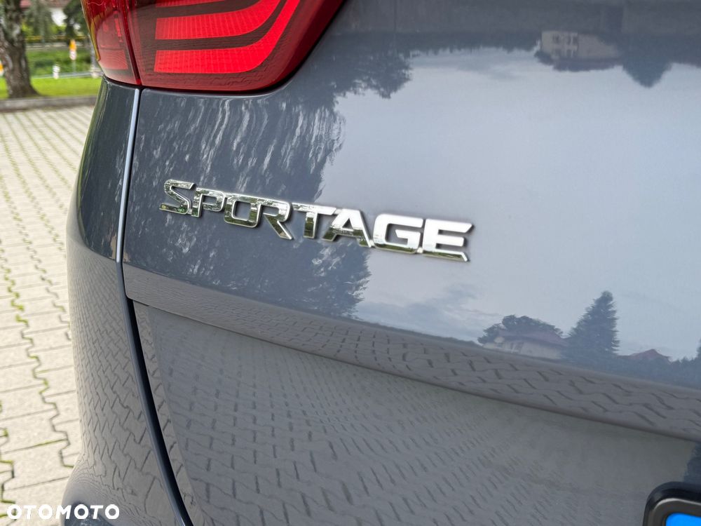 Kia Sportage 1.6 T-GDI AWD GT LINE - 10