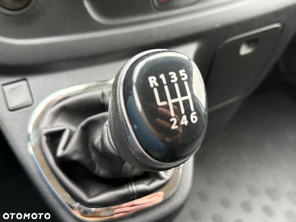 Renault TRAFIC L1H1/Led/Klima/Kamera/silnik 2.0 Diesel-120KM/import Niemcy/bezwypadkowy - 17