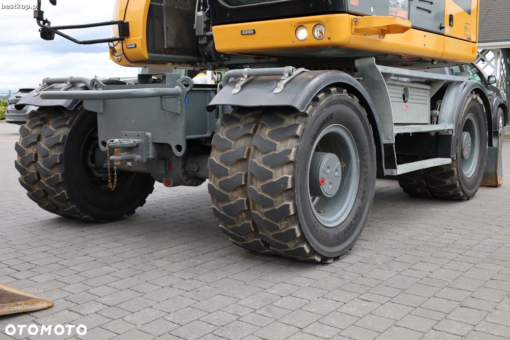 Liebherr A914 Compact Litronic - 25