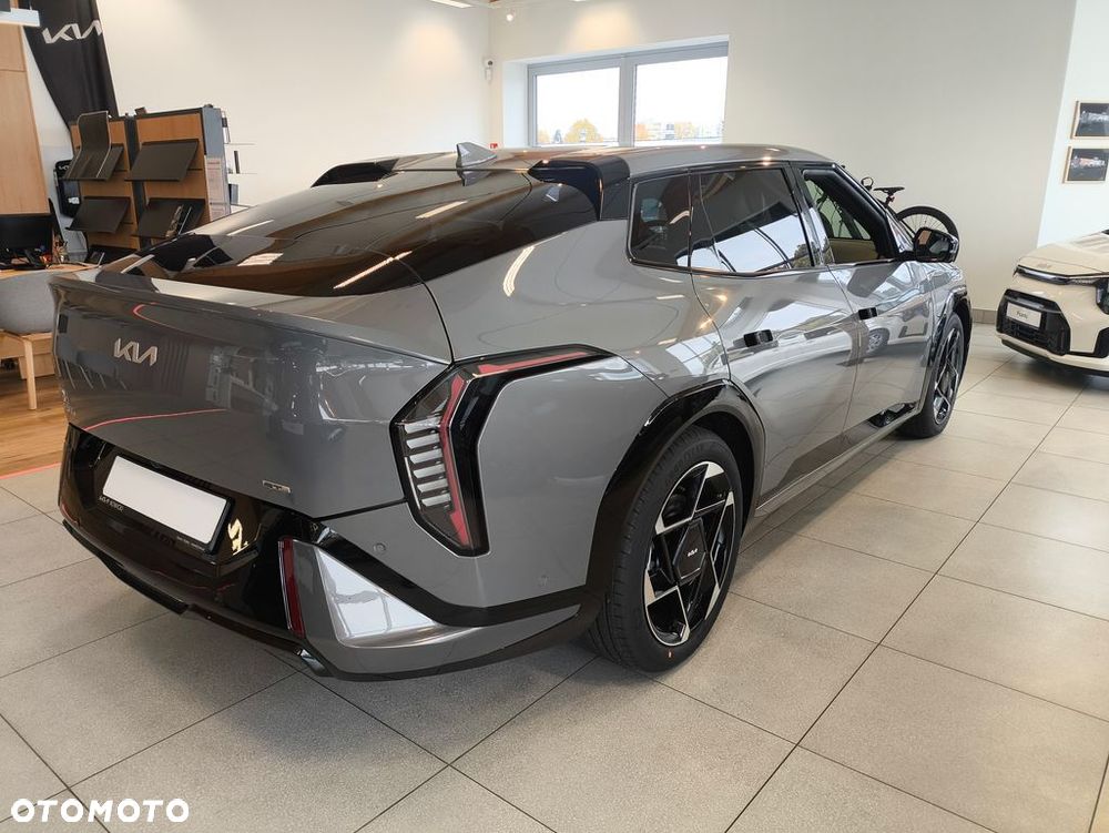 Kia EV4 - 9