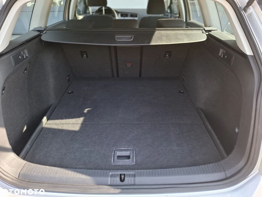 Volkswagen Golf VII 1.6 TDI BMT Comfortline - 20