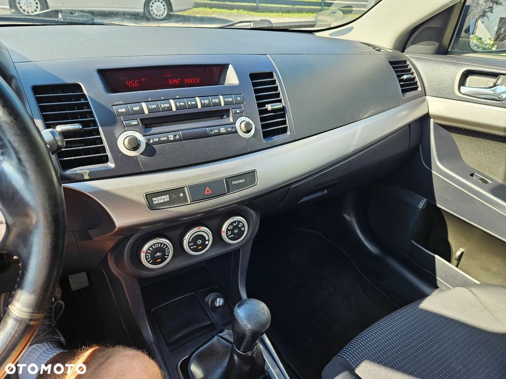 Mitsubishi Lancer 1.8 Instyle - 14