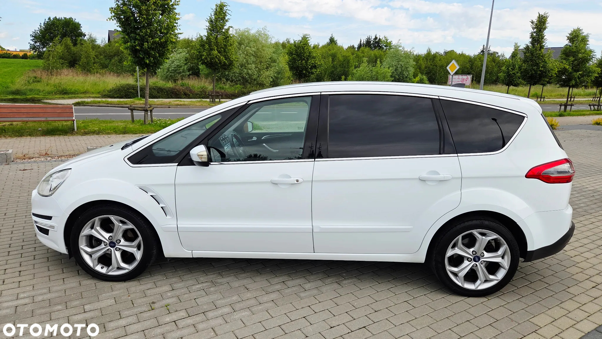 Ford S-Max 2.0 TDCi DPF Titanium - 5