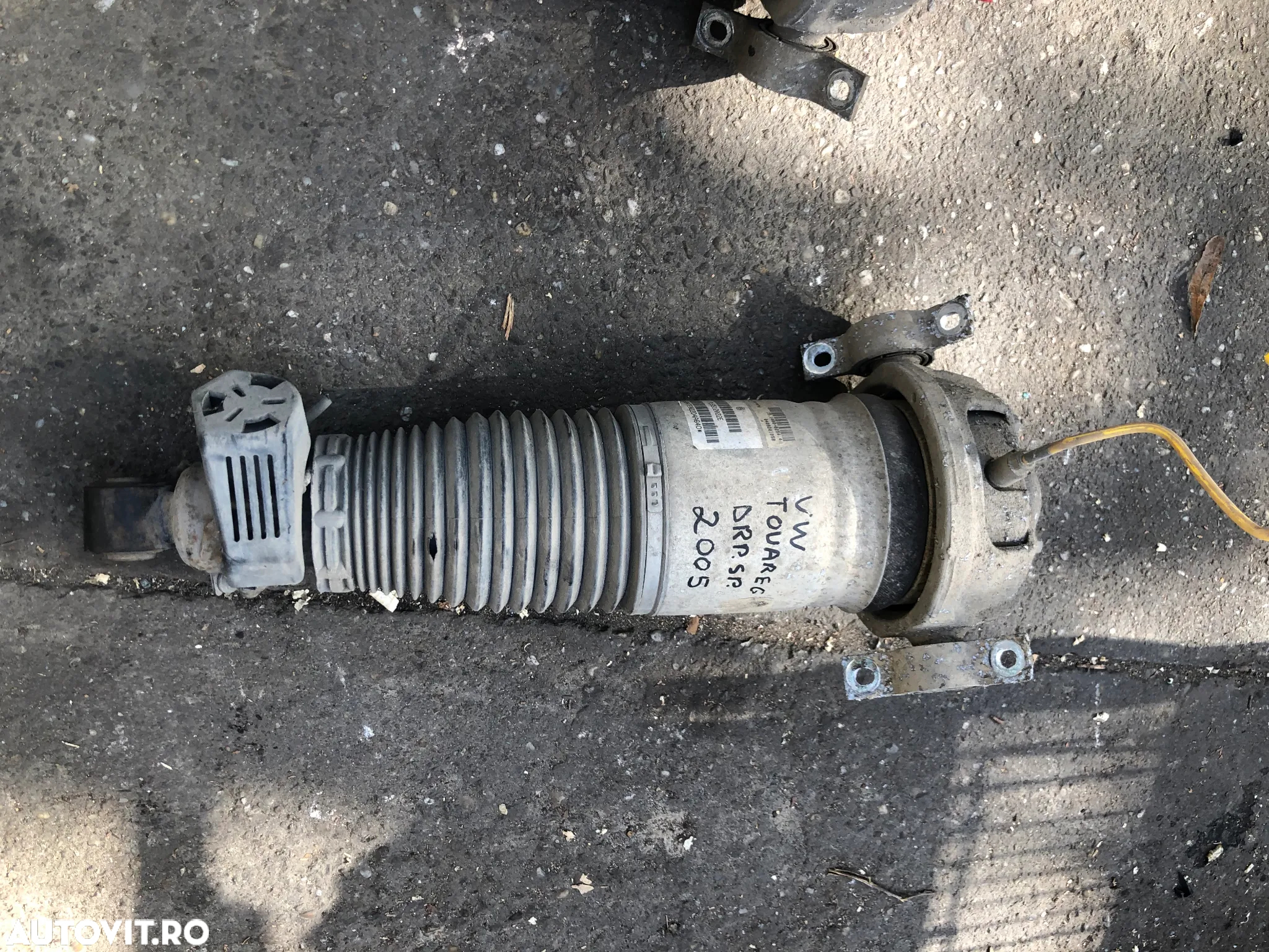 Perna de aer stanga/dreapta spate VW Volkswagen Touareg 7L - 5