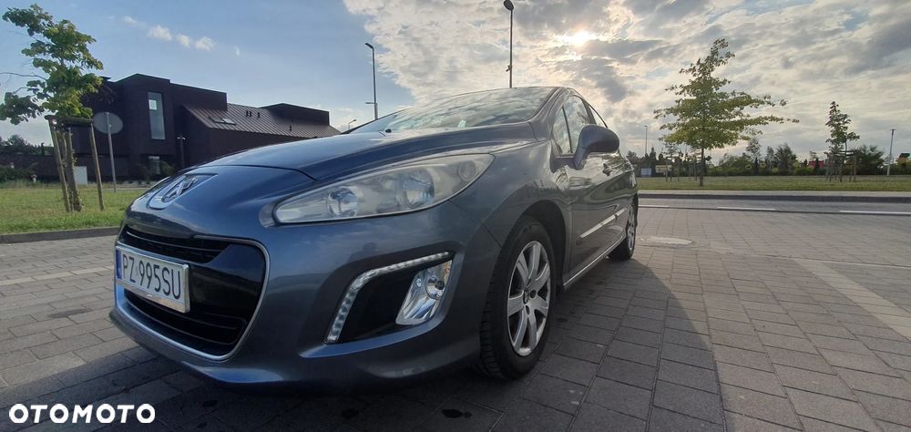 Peugeot 308 1.6 Premium Plus - 7