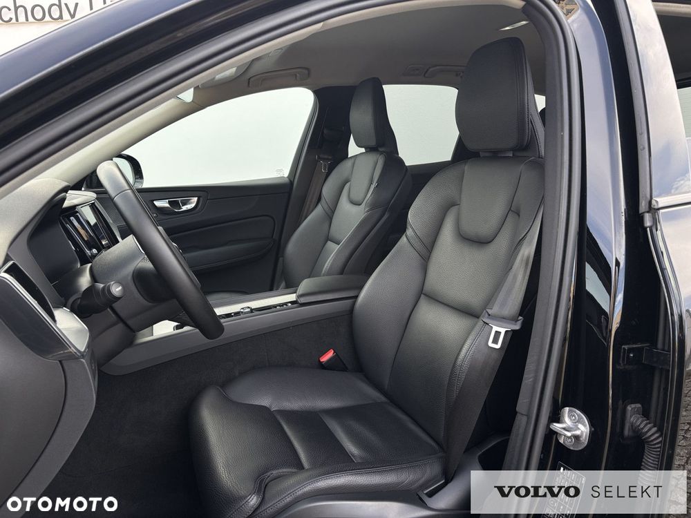 Volvo XC 60 - 8