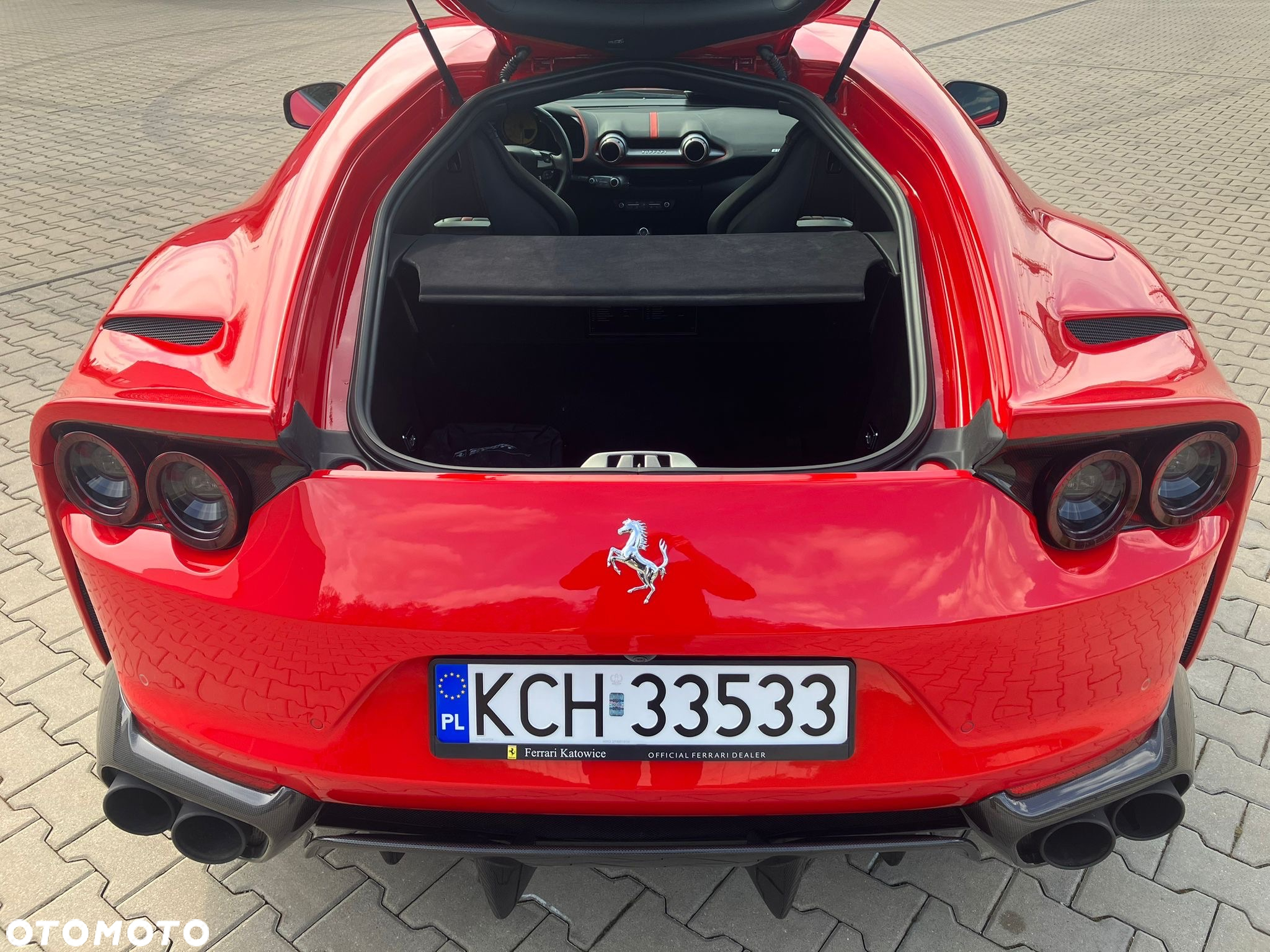 Ferrari 812 Superfast - 9