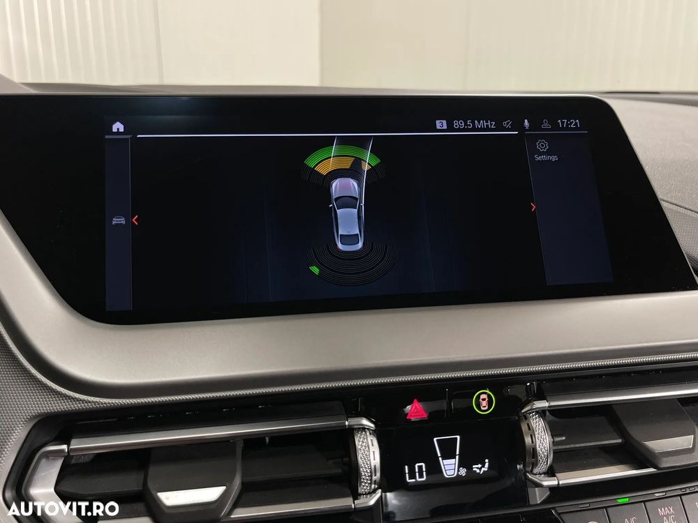 BMW Seria 2 218i Aut. Advantage - 15