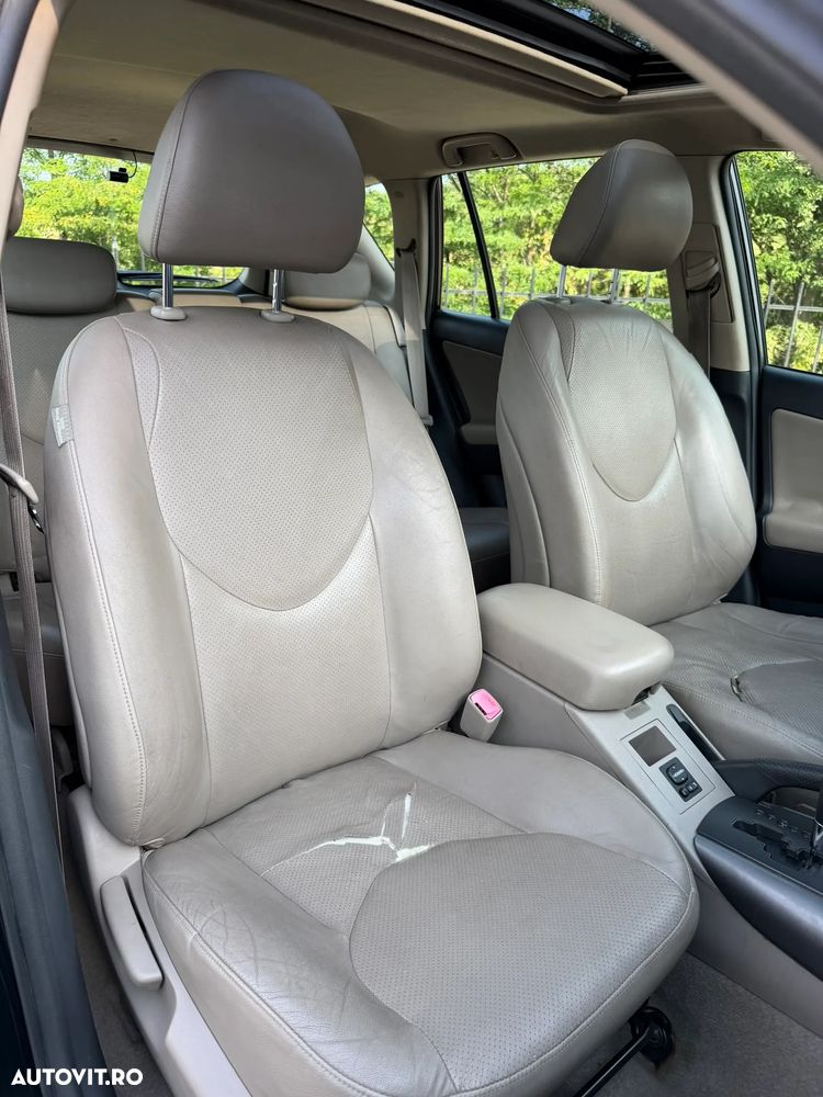 Toyota RAV4 2.0 Aut Executive - 17