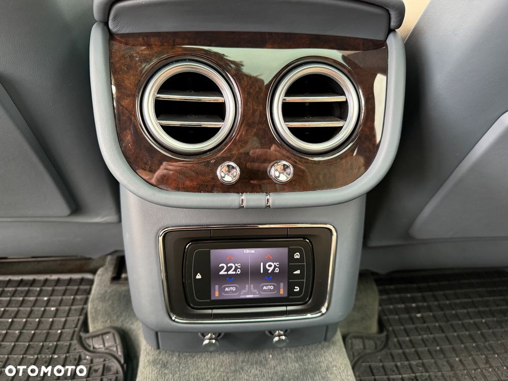 Bentley Bentayga W12 - 16
