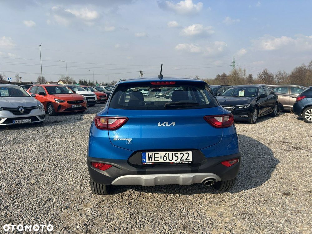 Kia Stonic - 10