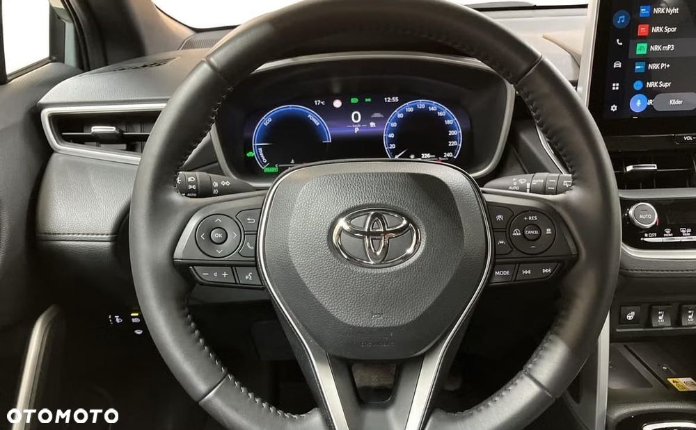 Toyota Corolla Cross 2.0 Hybrid Executive AWD - 10