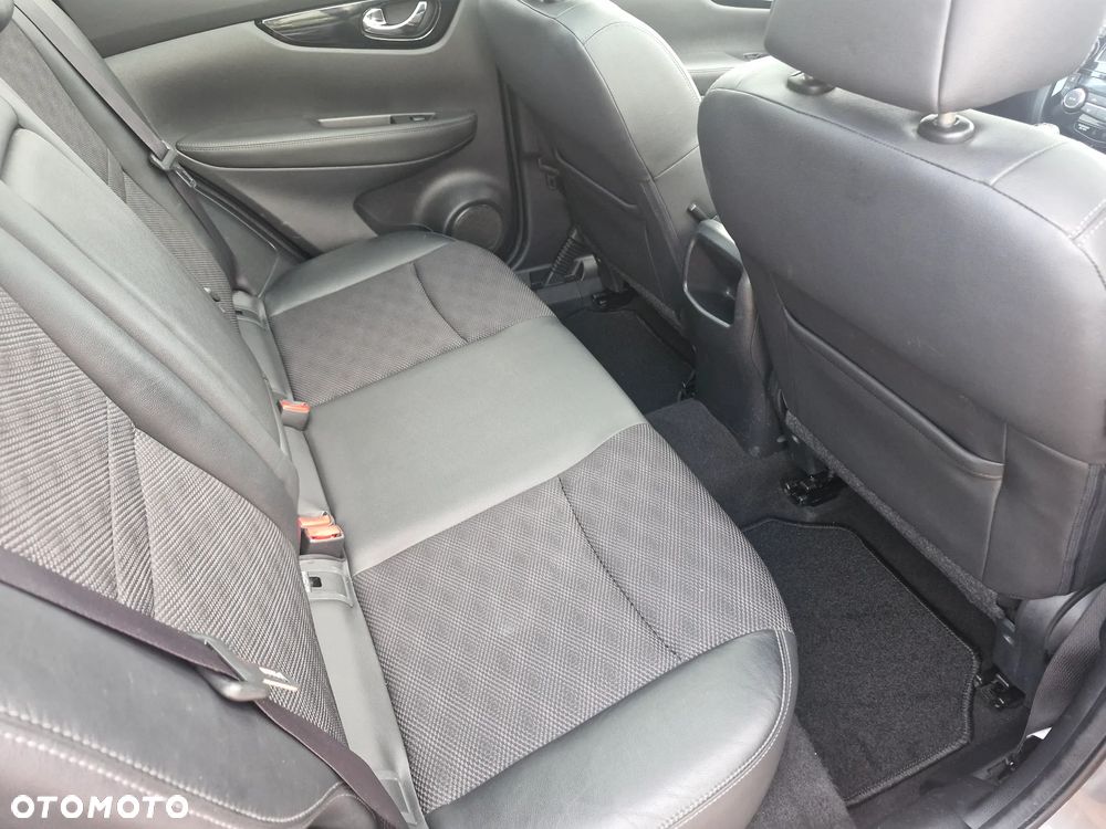 Nissan Qashqai 1.2 DIG-T Tekna - 19