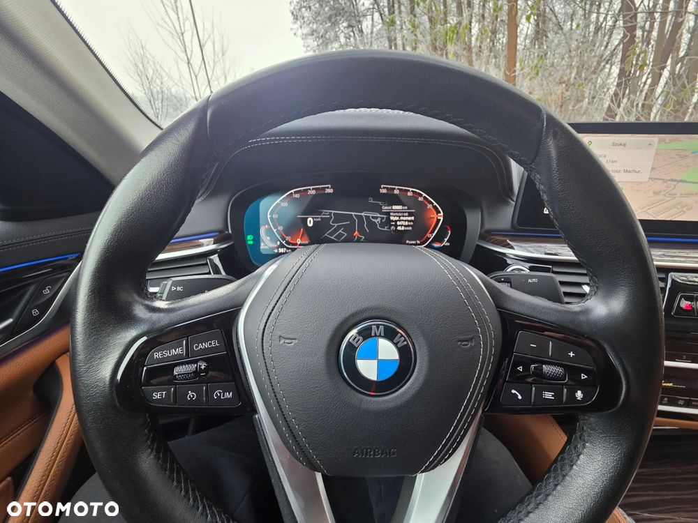 BMW Seria 5 518d Luxury Line - 2