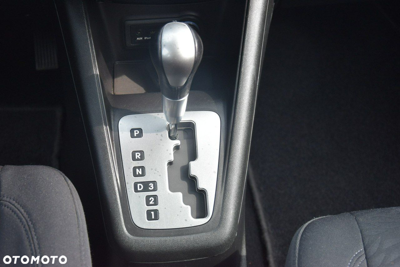 Hyundai ix20 1.6 Automatik Fifa World Cup Edition - 25