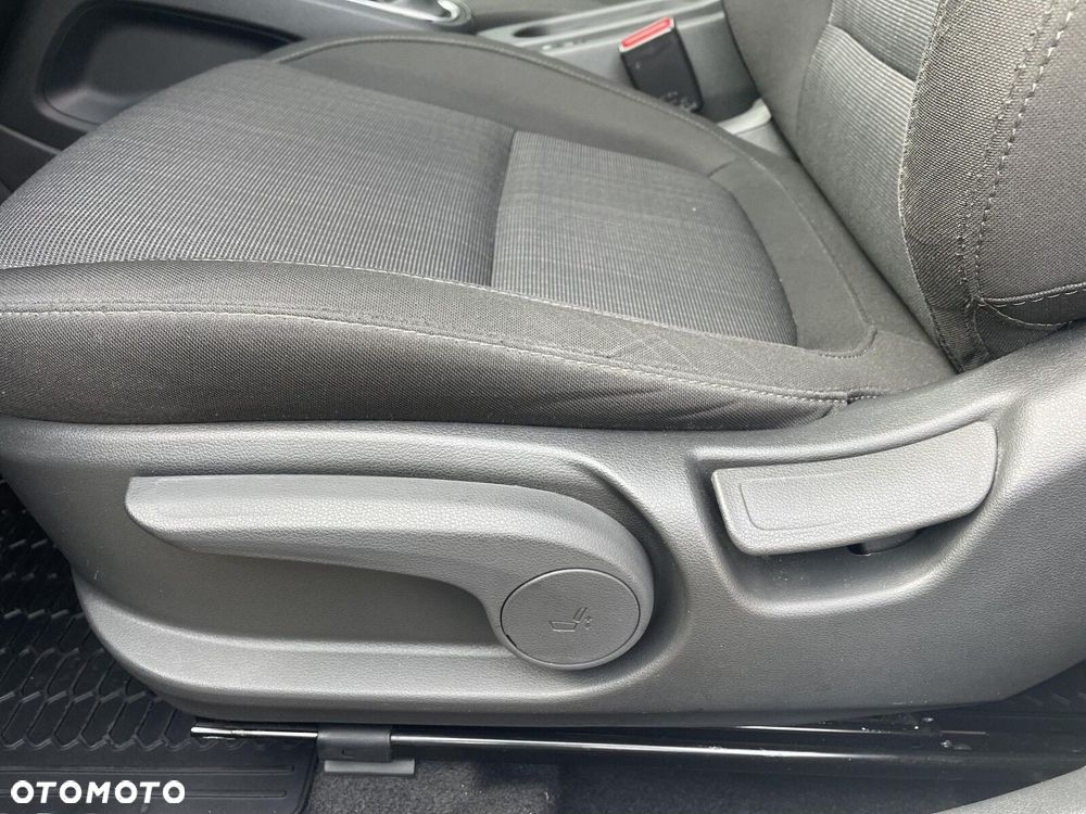 Hyundai Kona 1.6 GDI Hybrid Comfort DCT - 13