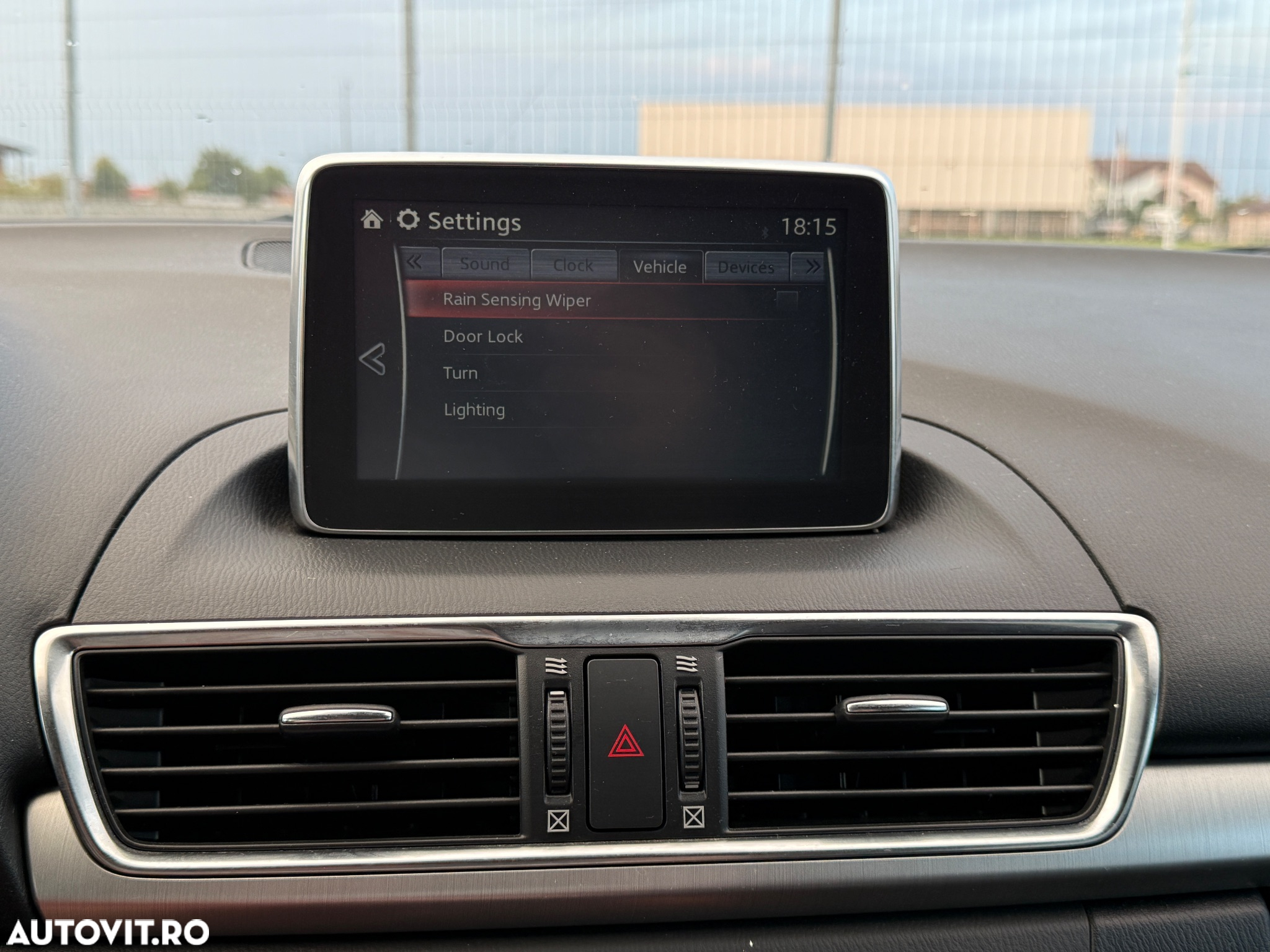 Mazda 3 SKYACTIV-G 120 NAKAMA - 16