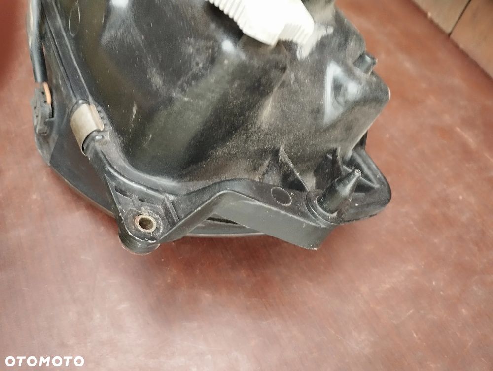 Reflektor lampa przód HONDA NTV 650 DEAUVILLE 98-05 - 8