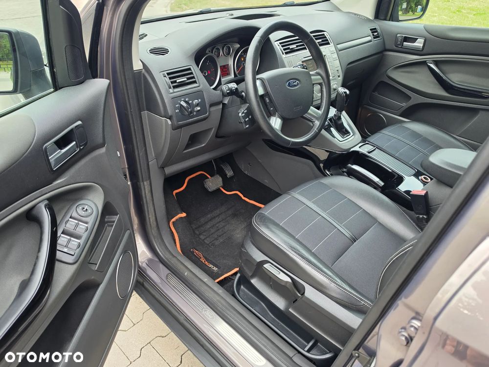 Ford Kuga 2.0 TDCi 4WD Titanium - 12