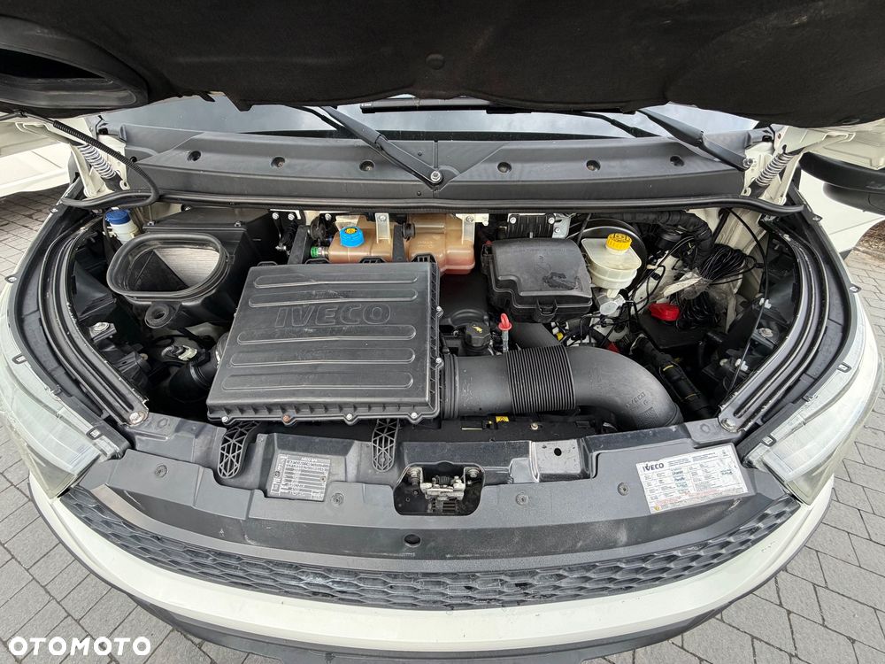 Iveco Daily 35c15 // Rozstaw osi 4,10 // SUPER STAN - 15