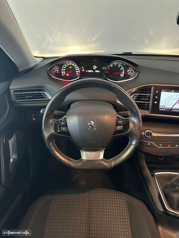 Peugeot 308 1.2 PureTech Style J17 - 9