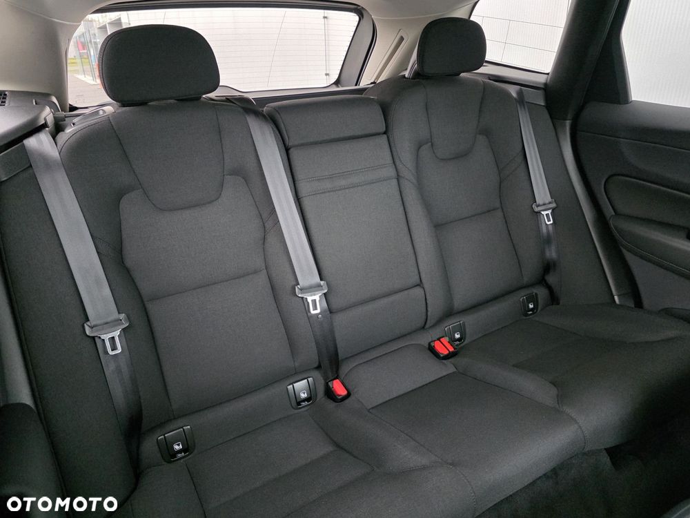 Volvo XC 60 - 18