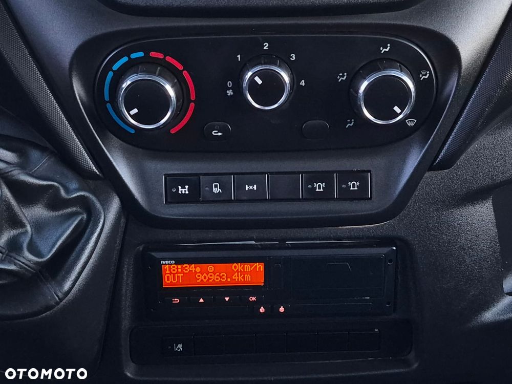 Iveco 35c180 - 17