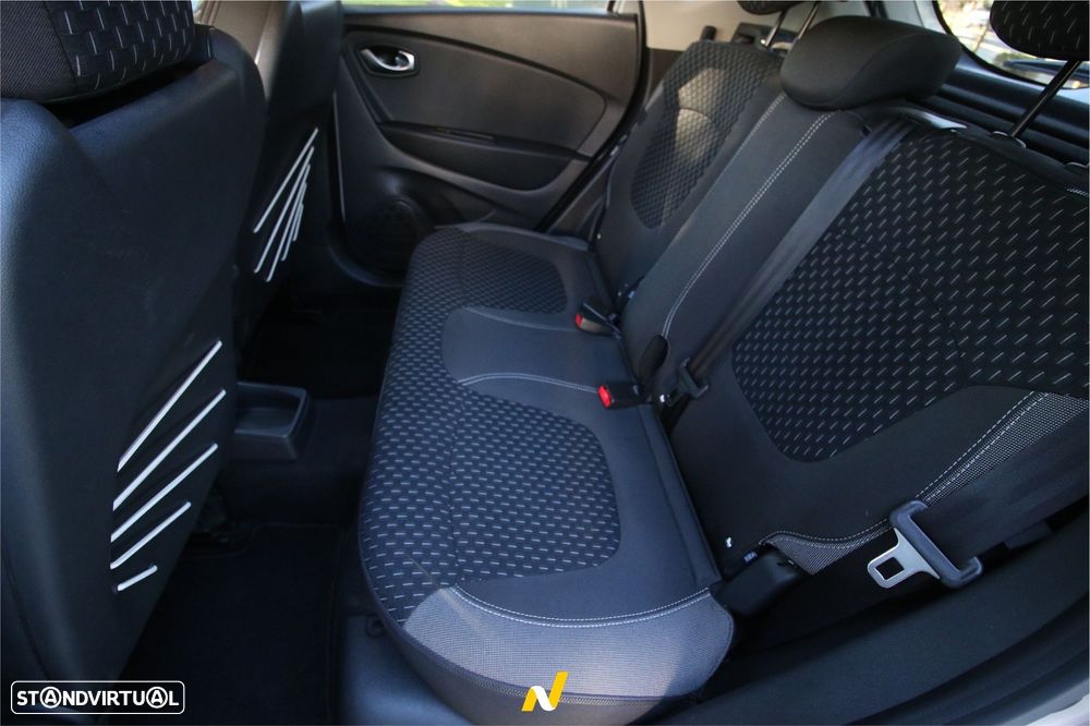 Renault Captur 1.5 dCi Exclusive - 22
