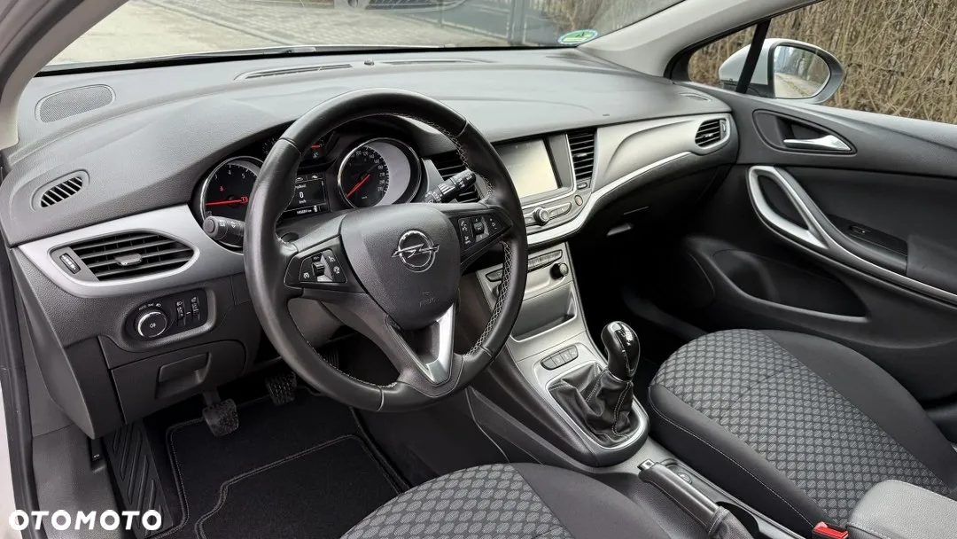 Opel Astra 1.4 Turbo Sports Tourer Innovation - 15