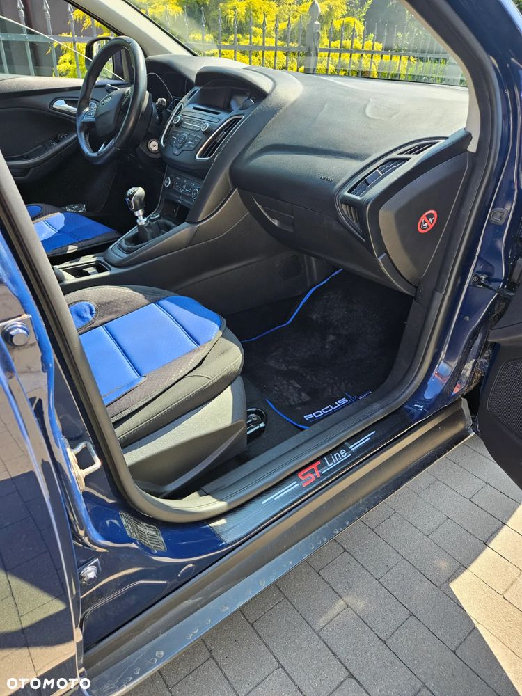 Ford Focus 1.5 TDCi Titanium - 10