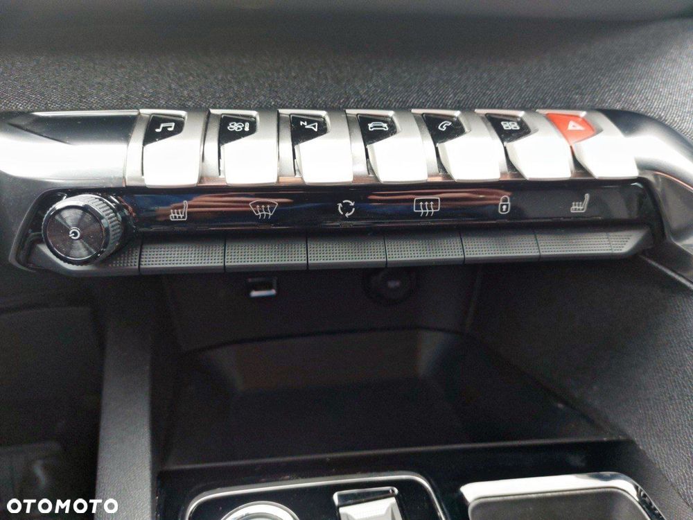 Peugeot 5008 1.5 BlueHDi Allure Pack S&S EAT8 - 20