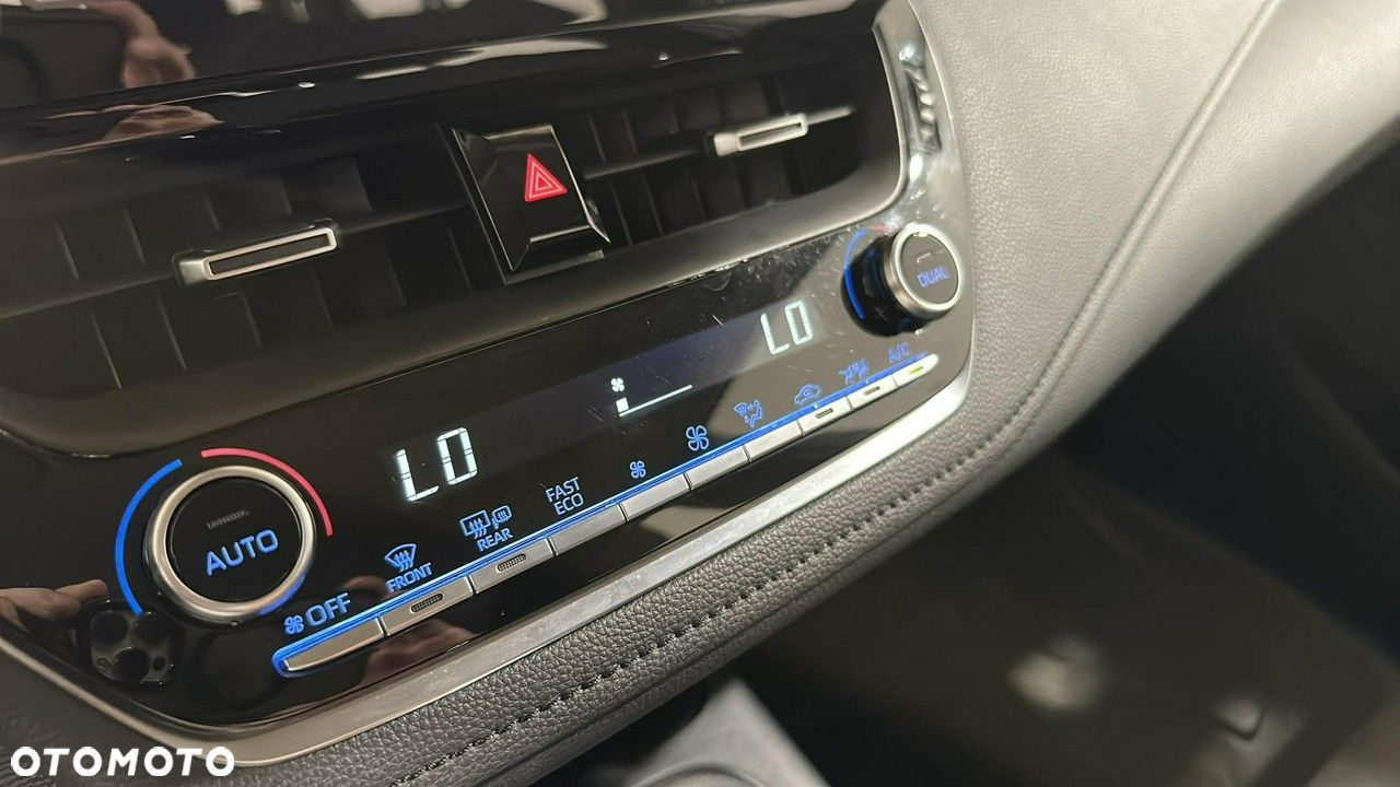 Toyota Corolla - 19