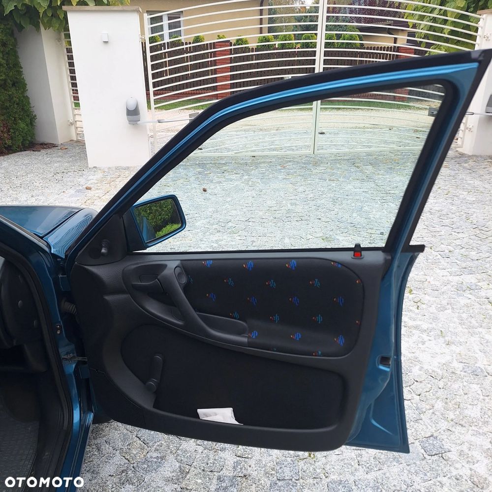 Opel Astra - 17