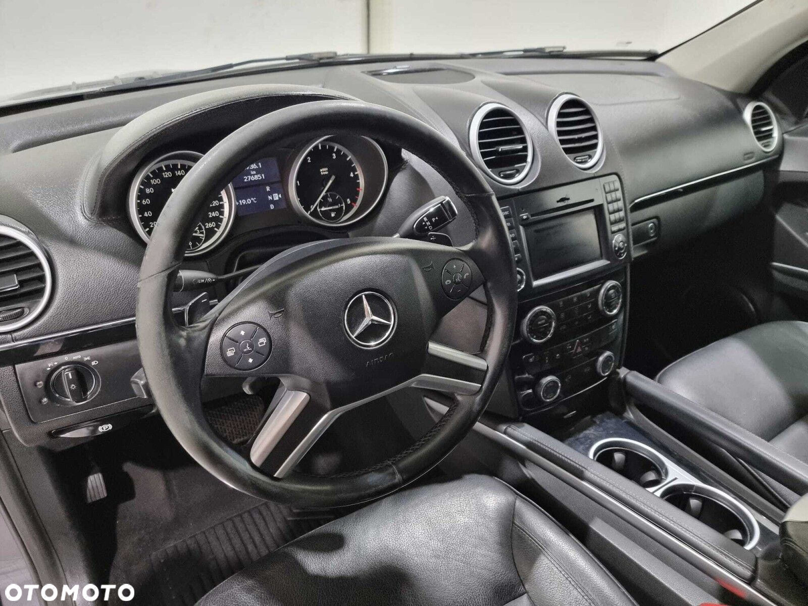 Mercedes-Benz GL - 19
