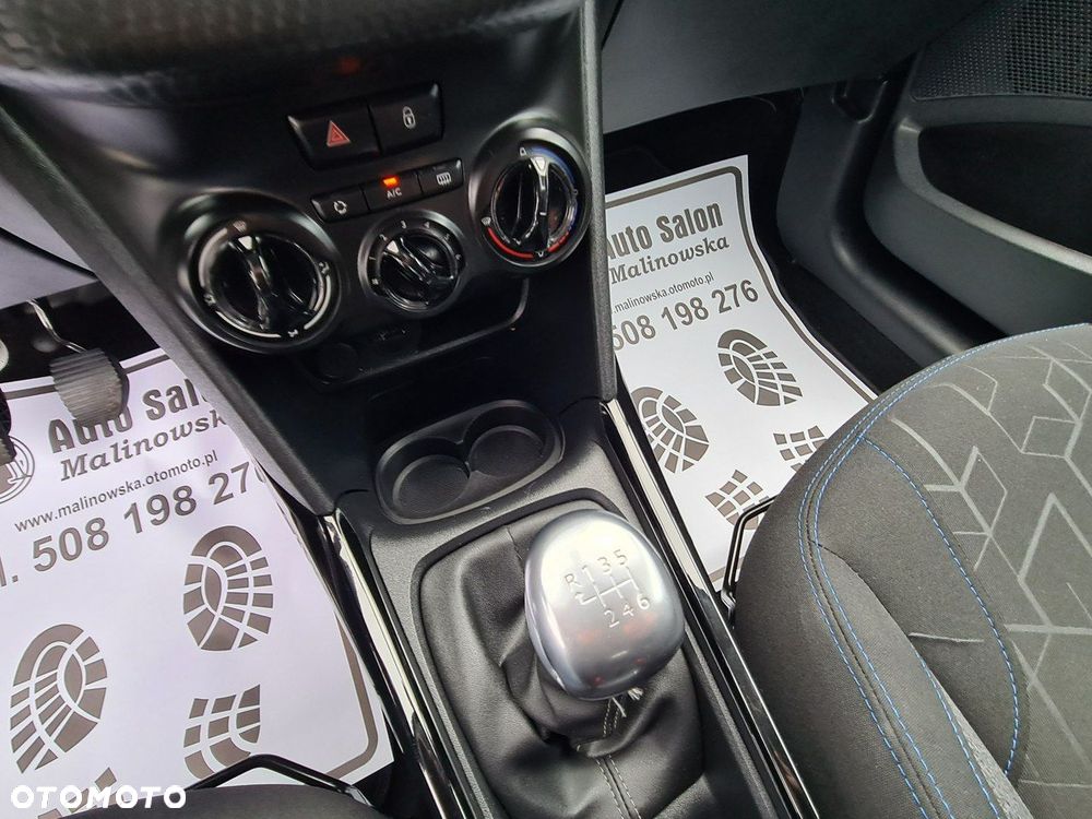 Peugeot 2008 1.2 Pure Tech GPF Signature S&S - 20