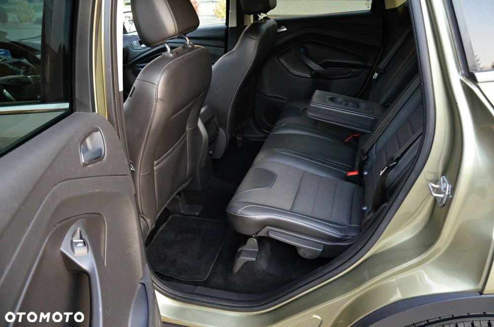 Ford Kuga - 30