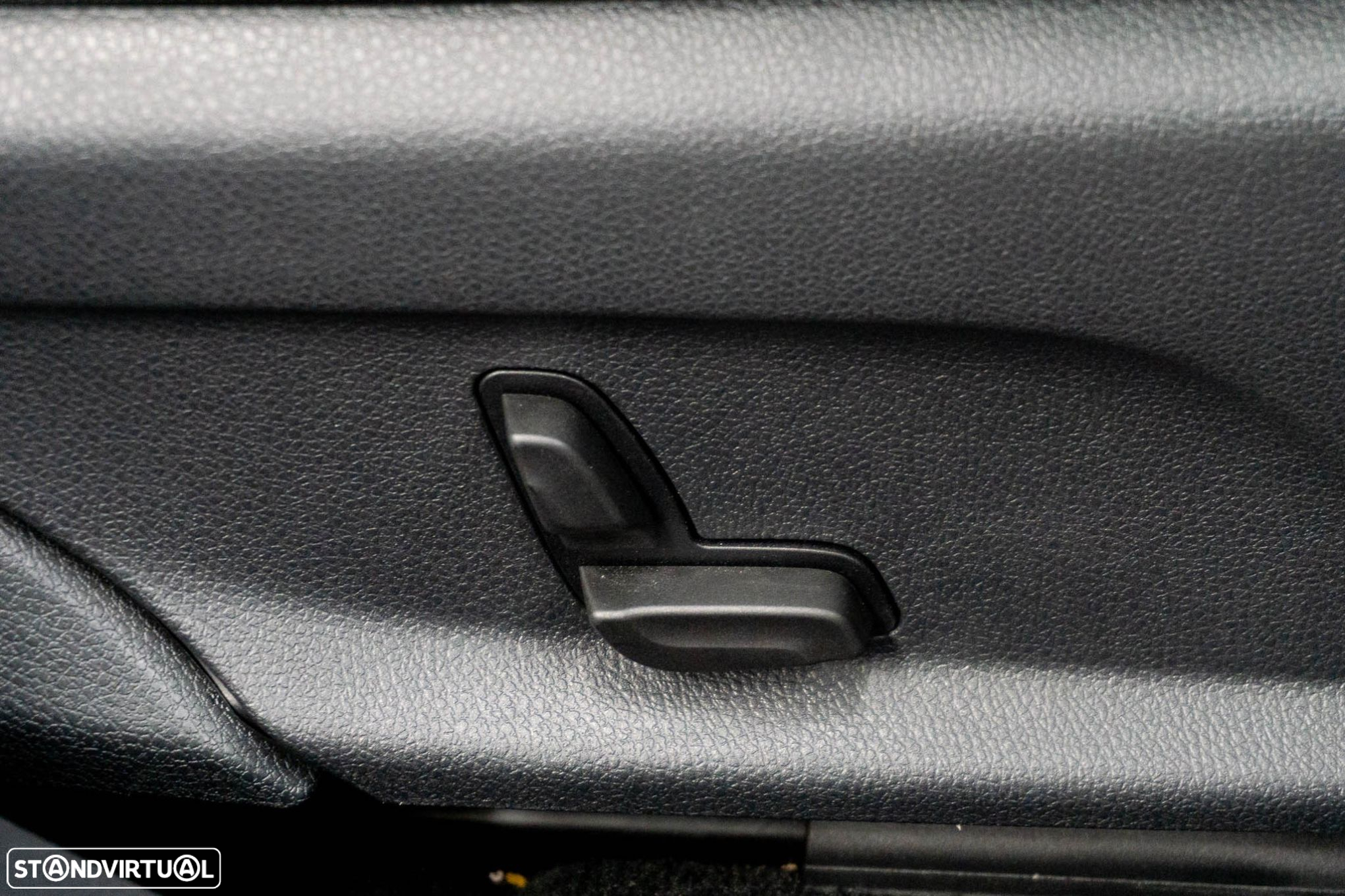 Mercedes-Benz E 300 de AMG Line - 41