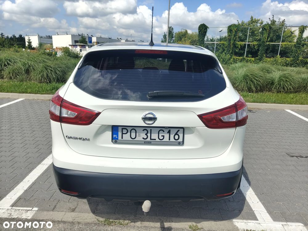 Nissan Qashqai 1.6 DCi 4x4 Visia EU6 - 19