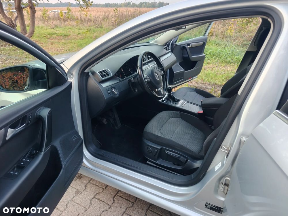 Volkswagen Passat Variant - 20