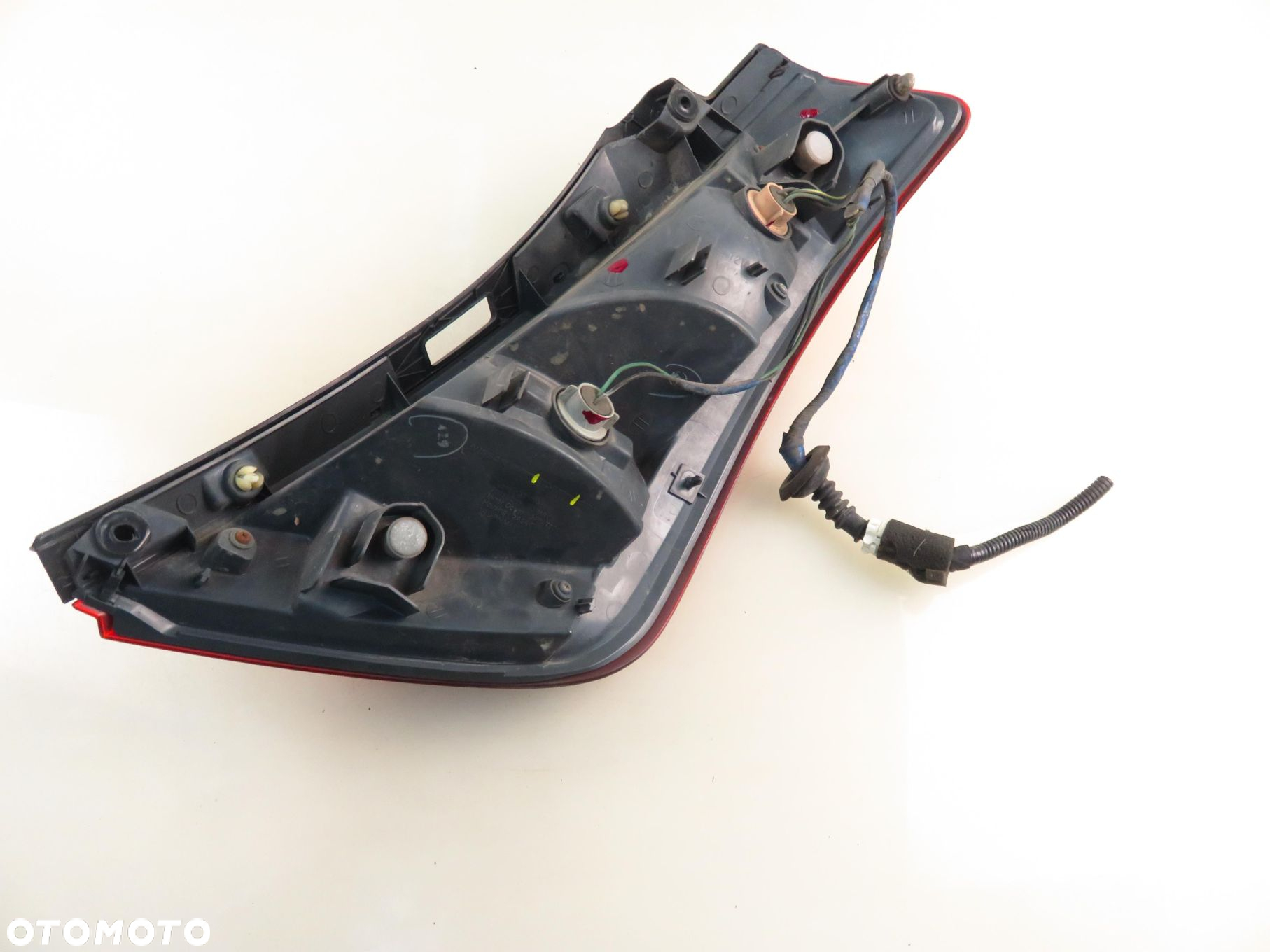 LAMPA LEWA TYLNA NISSAN MURANO I Z50 22063779 - 4