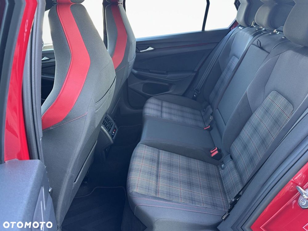 Volkswagen Golf 2.0 TSI GTI DSG - 12