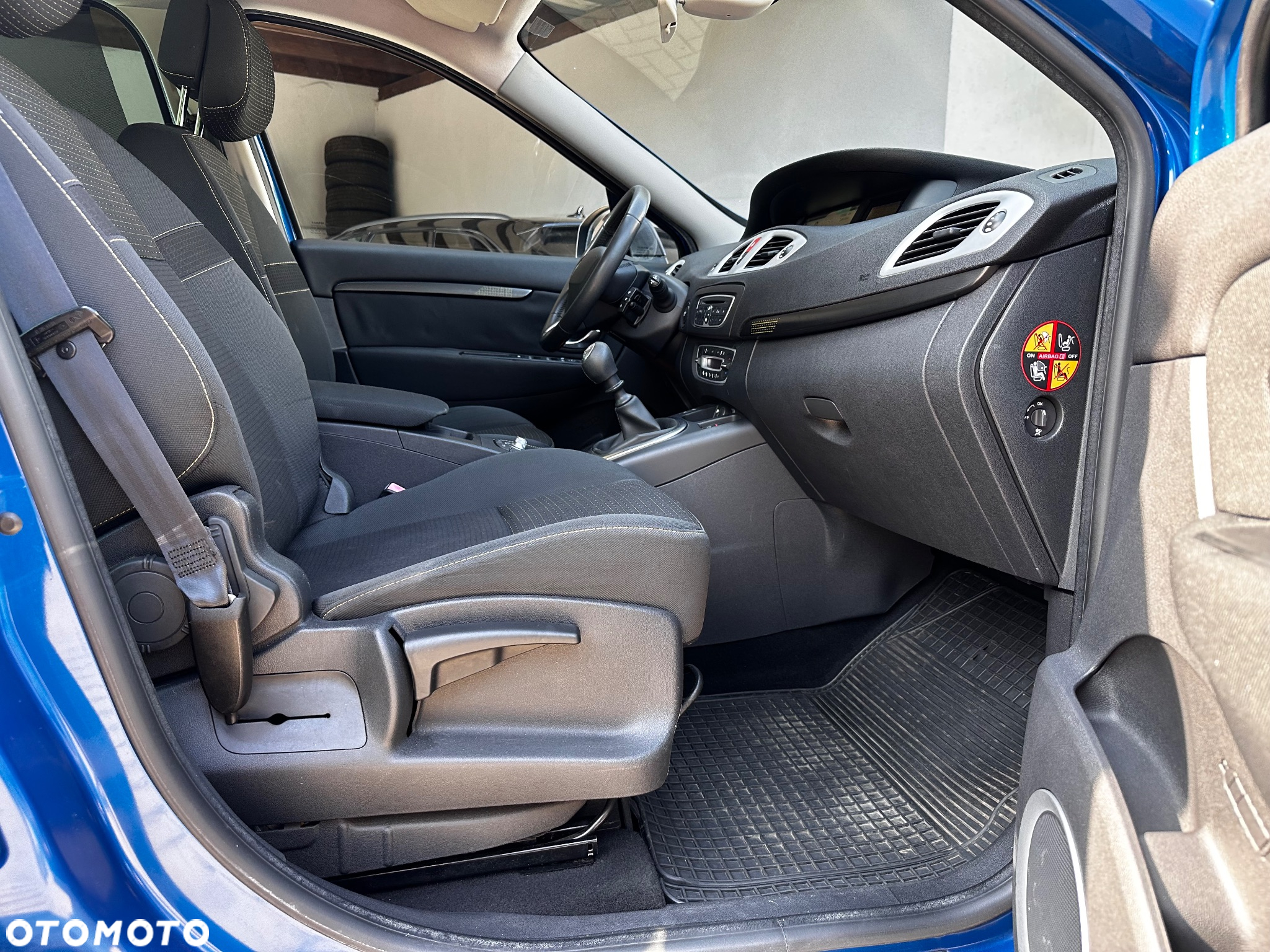 Renault Scenic dCi 110 FAP Dynamique - 24