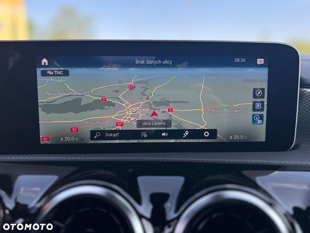 Mercedes-Benz CLA 200 Progressive 7G-DCT - 16