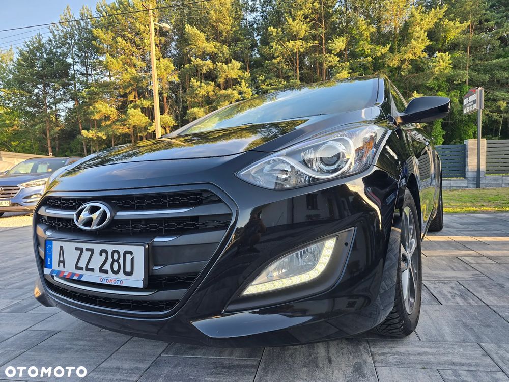 Hyundai i30 blue 1.4 Passion - 5